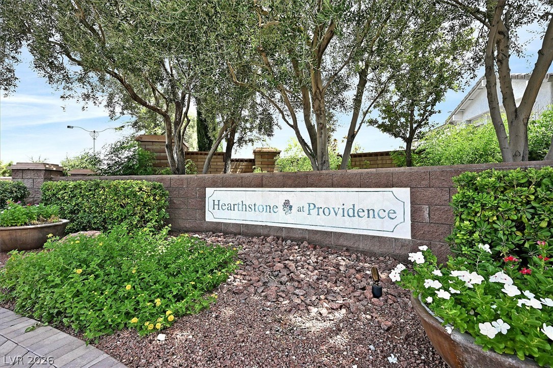 10140 Iron Wood Peak Avenue Las Vegas NV 89166