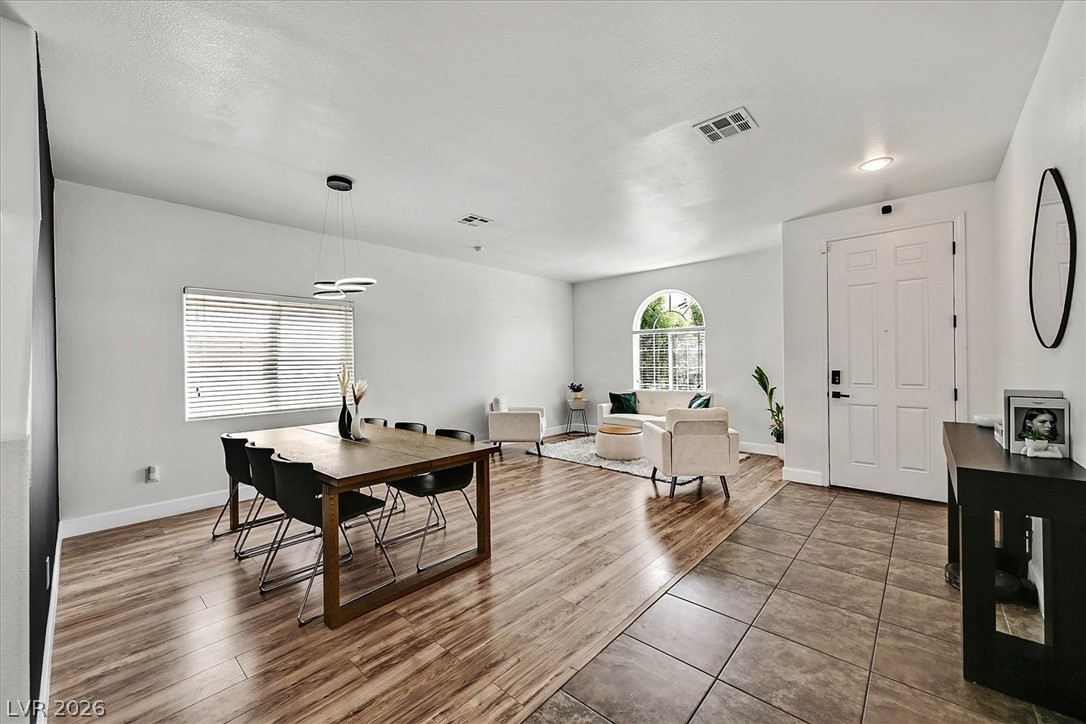 10140 Iron Wood Peak Avenue Las Vegas NV 89166