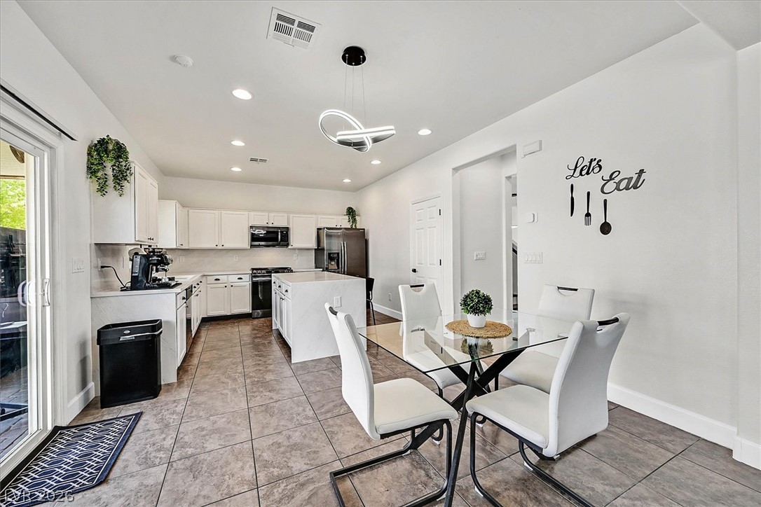 10140 Iron Wood Peak Avenue Las Vegas NV 89166
