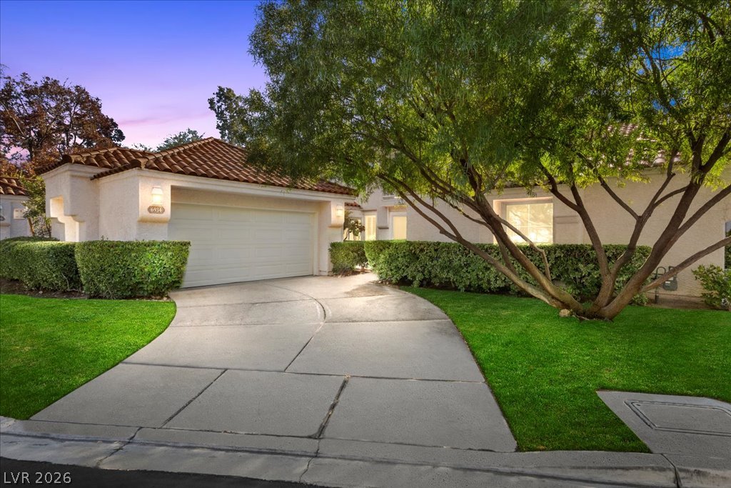 6934 Emerald Springs Lane Las Vegas NV 89113