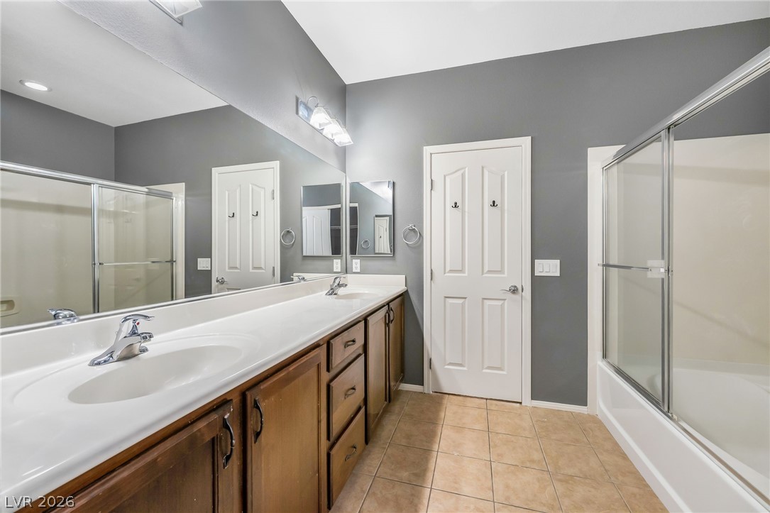9845 Iris Valley Street Las Vegas NV 89178