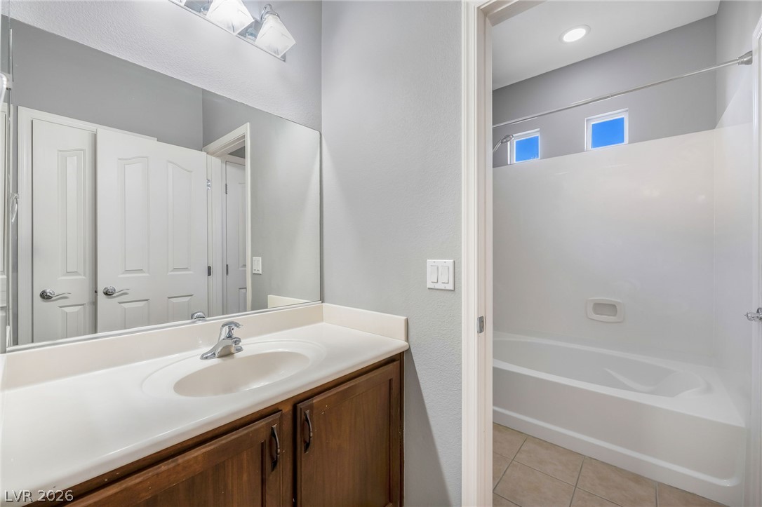 9845 Iris Valley Street Las Vegas NV 89178