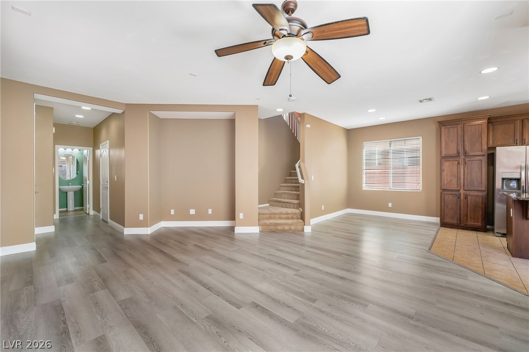 9845 Iris Valley Street Las Vegas NV 89178