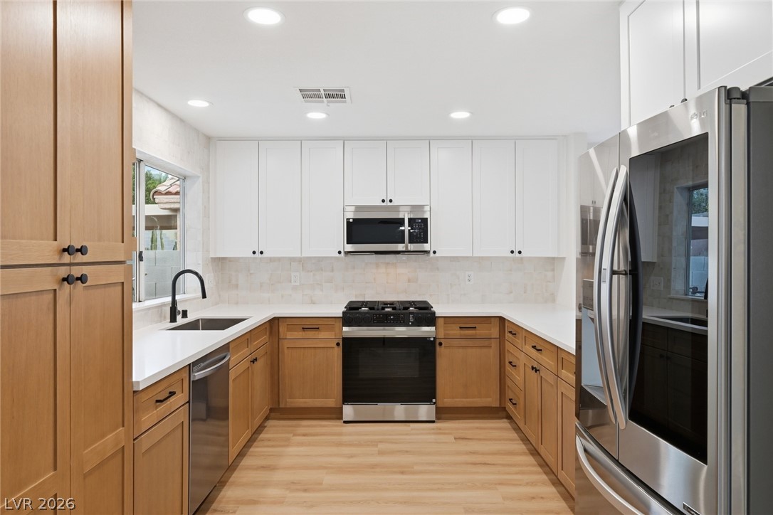 3929 Marble Mountain Street Las Vegas NV 89129
