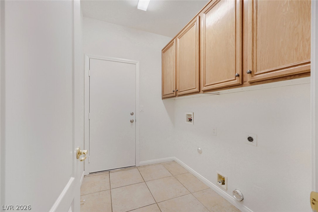 903 Golden Poppy Street Las Vegas NV 89110