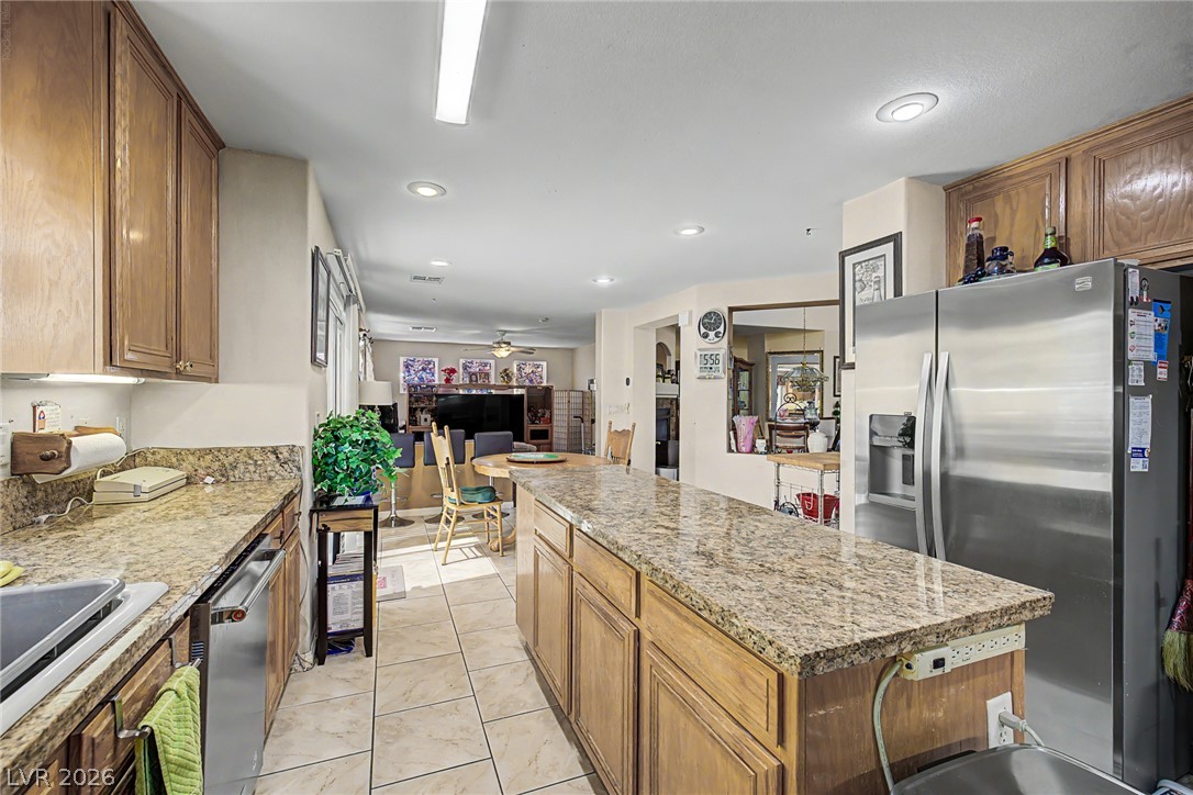 425 Emerald Heights Street Las Vegas NV 89144