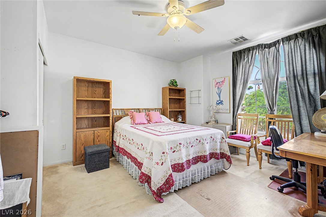 425 Emerald Heights Street Las Vegas NV 89144