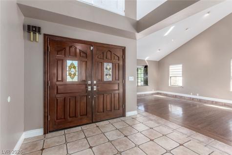 6815 Trinity Court Las Vegas NV 89146