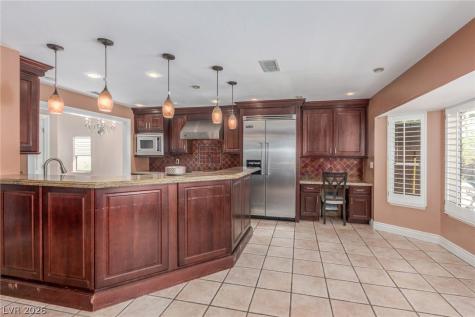 6815 Trinity Court Las Vegas NV 89146