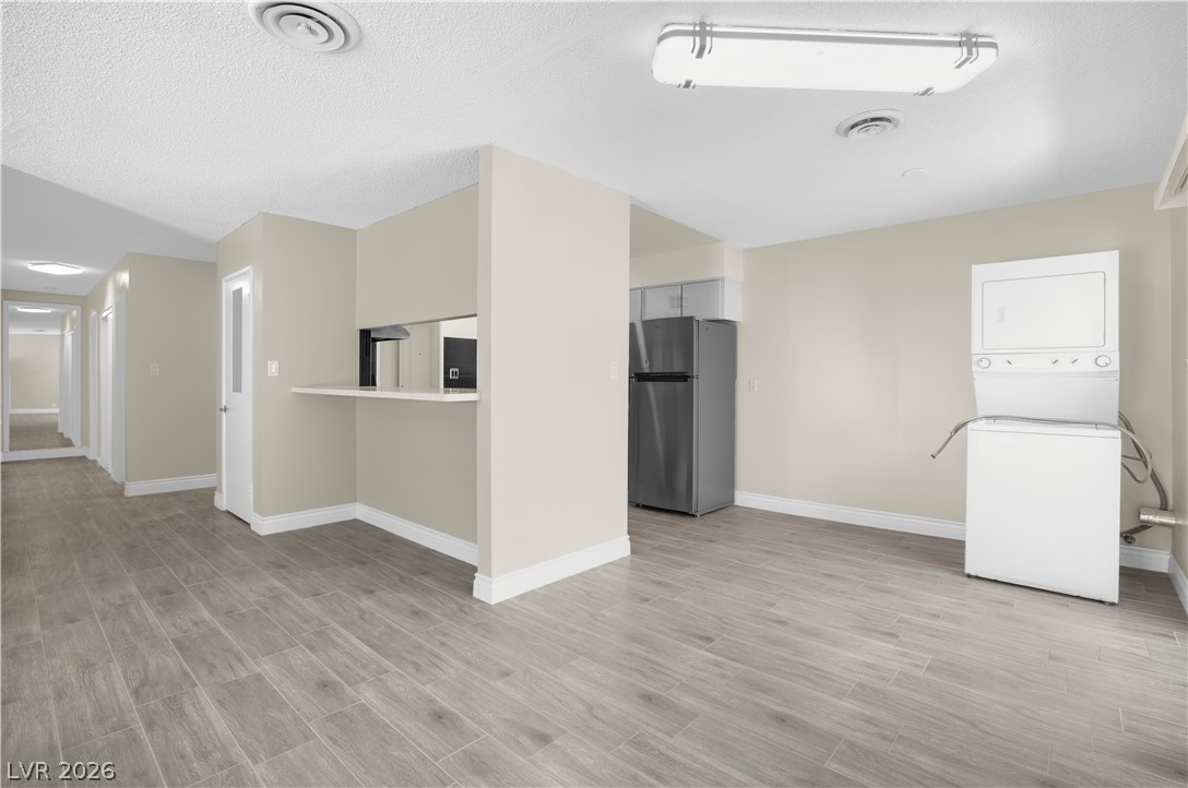 213 Shadow Lane Las Vegas NV 89106