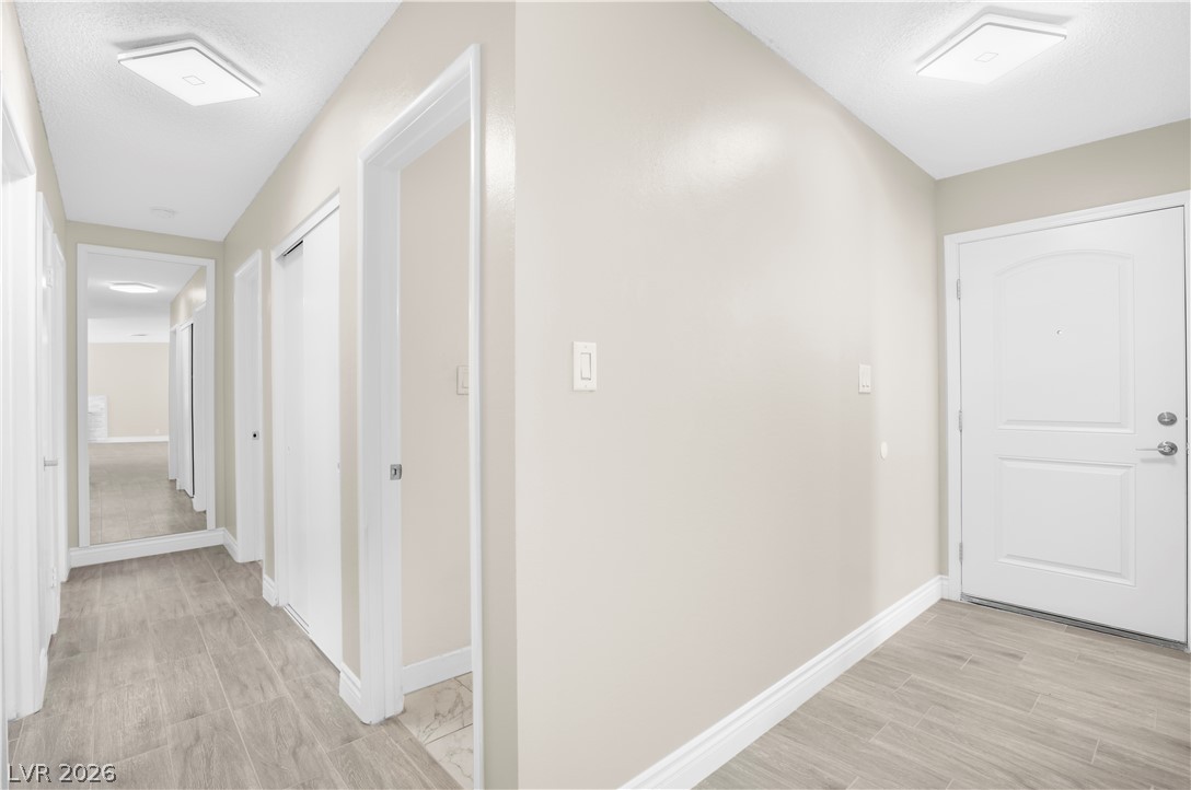213 Shadow Lane Las Vegas NV 89106