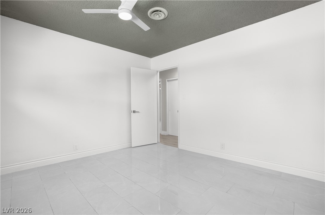 213 Shadow Lane Las Vegas NV 89106