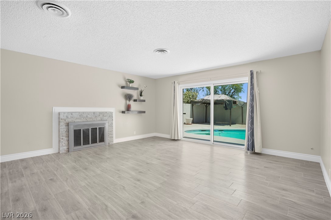 213 Shadow Lane Las Vegas NV 89106