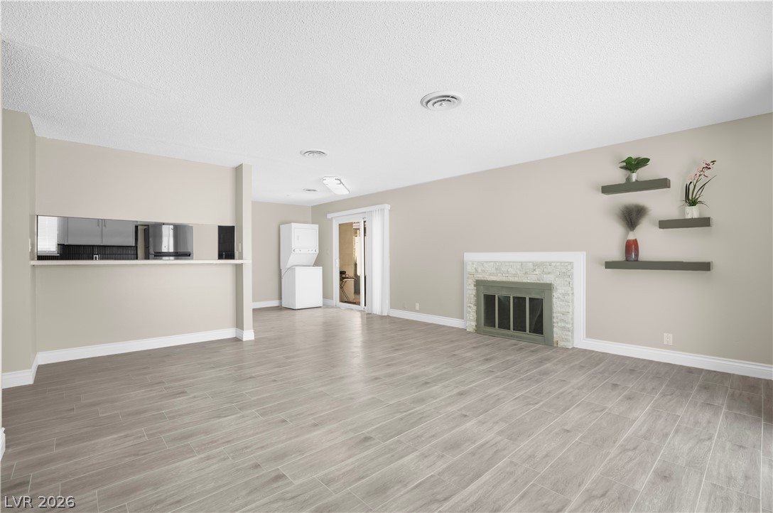 213 Shadow Lane Las Vegas NV 89106
