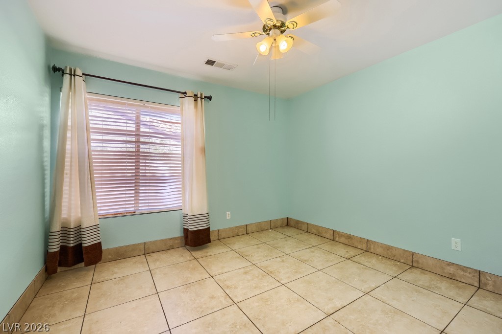 1007 Aspen Valley Avenue Las Vegas NV 89123