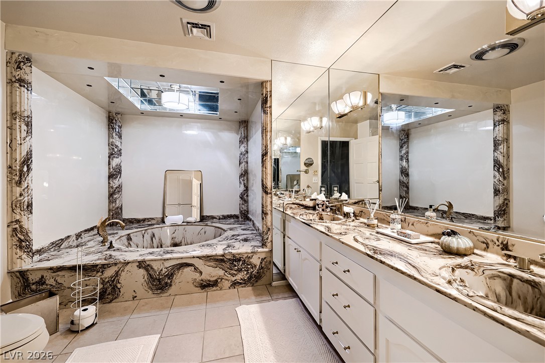 2200 Plaza Del Puerto Las Vegas NV 89102