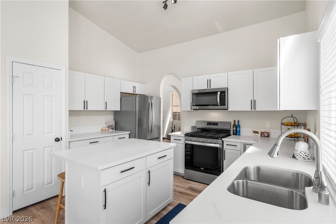 2416 Goldenmoon Street Las Vegas NV 89108