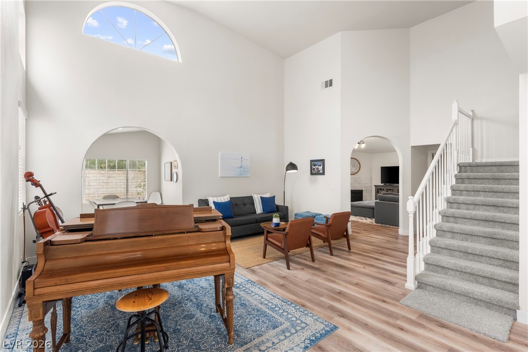 2416 Goldenmoon Street Las Vegas NV 89108