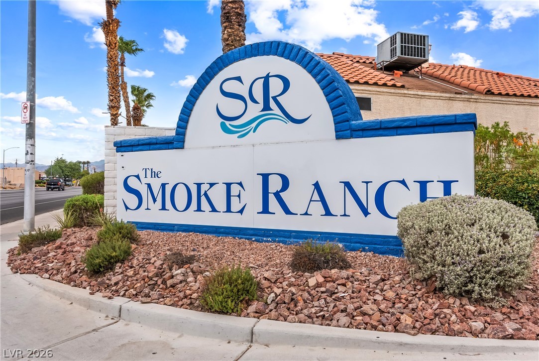 2416 Goldenmoon Street Las Vegas NV 89108