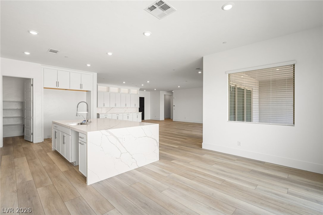 12428 Breezy Bluff Avenue Las Vegas NV 89138