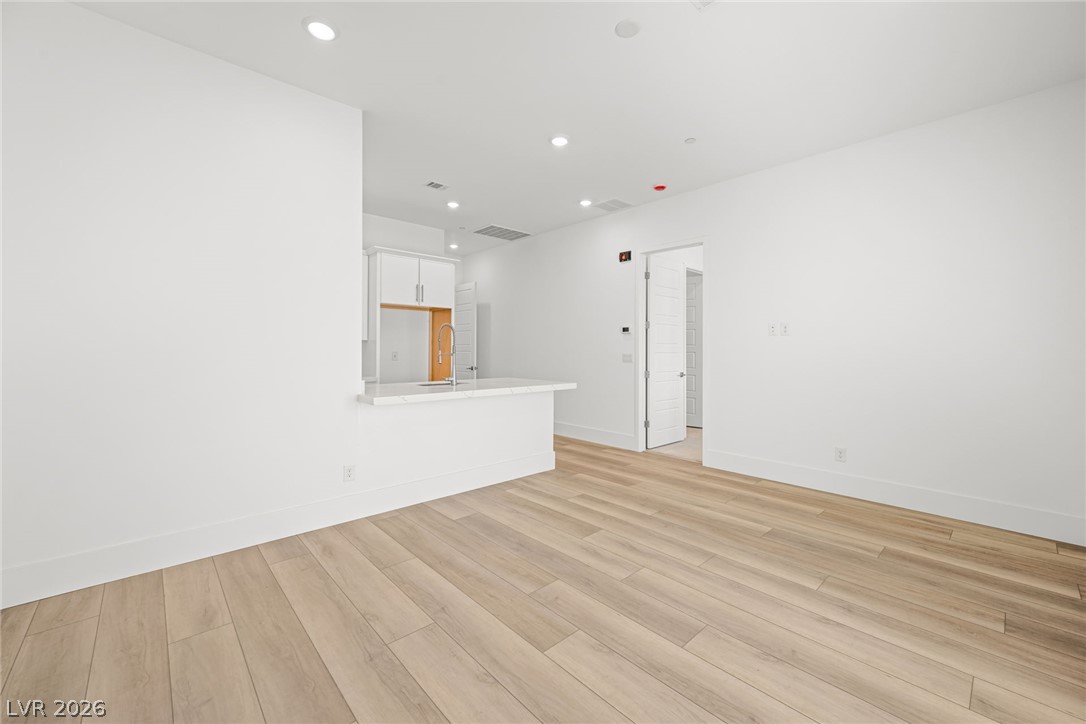 12428 Breezy Bluff Avenue Las Vegas NV 89138