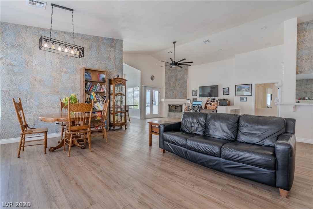 8109 Pacific Cove Drive Las Vegas NV 89128