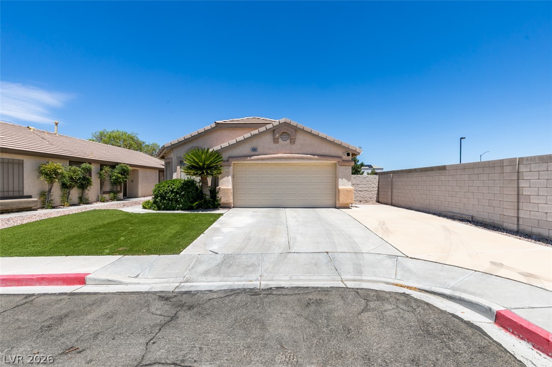 1094 Ashwood Bay Avenue Las Vegas NV 89183