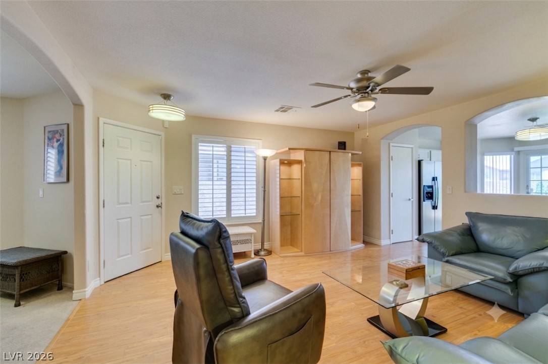 1094 Ashwood Bay Avenue Las Vegas NV 89183