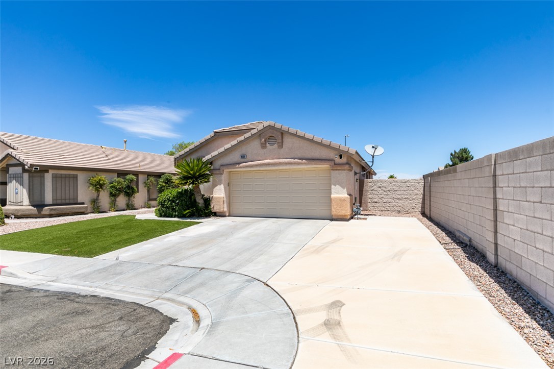 1094 Ashwood Bay Avenue Las Vegas NV 89183