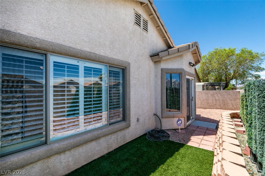 1094 Ashwood Bay Avenue Las Vegas NV 89183