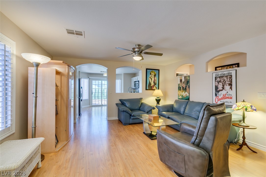 1094 Ashwood Bay Avenue Las Vegas NV 89183