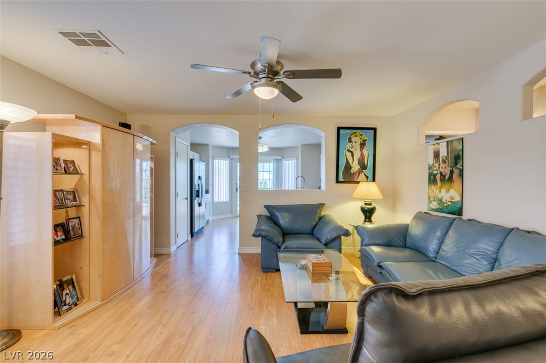 1094 Ashwood Bay Avenue Las Vegas NV 89183