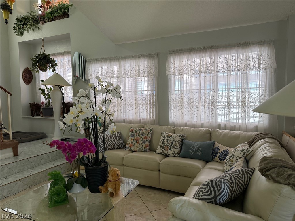 3074 Spokane Drive Las Vegas NV 89121