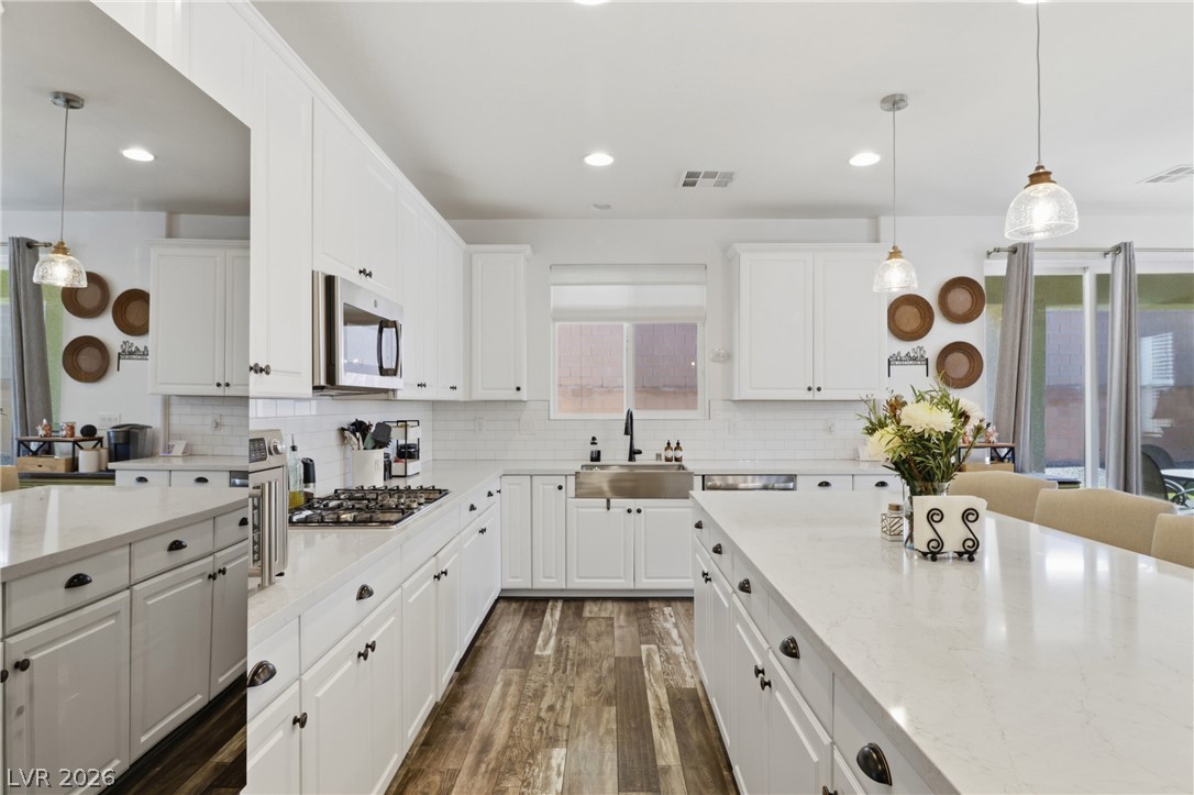 9481 Brough Avenue Las Vegas NV 89178