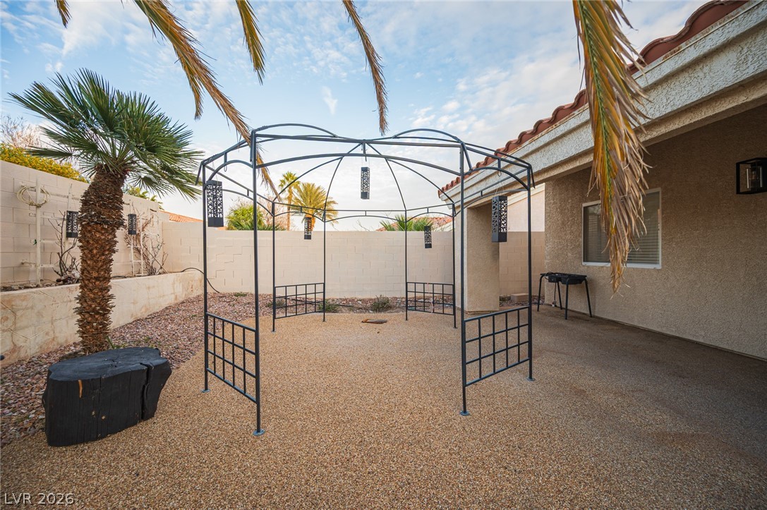 8020 Divernon Avenue Las Vegas NV 89149