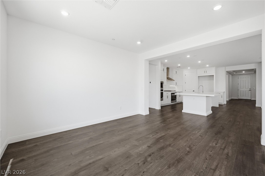 10899 Delparke Valley Avenue Las Vegas NV 89166
