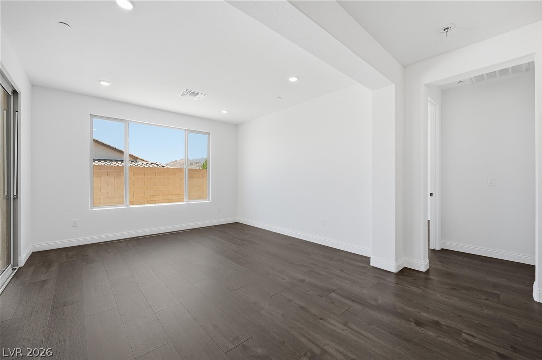 10899 Delparke Valley Avenue Las Vegas NV 89166