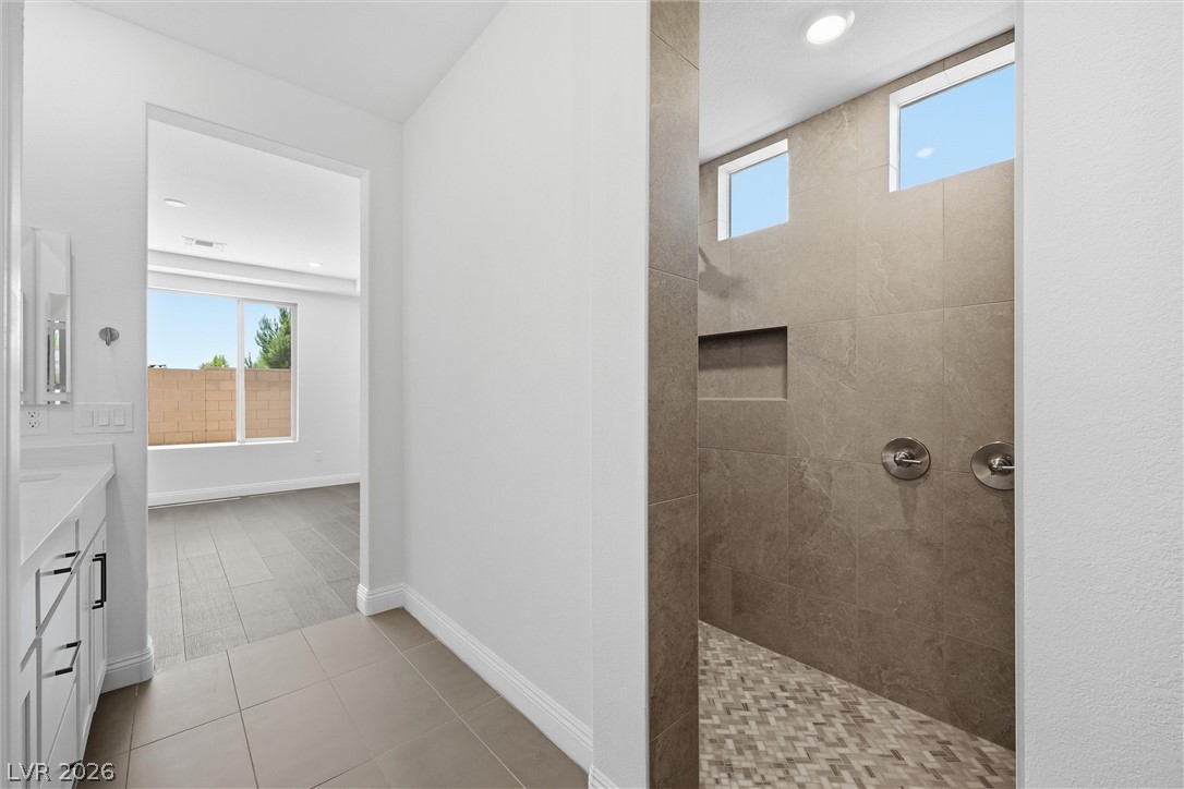 10899 Delparke Valley Avenue Las Vegas NV 89166