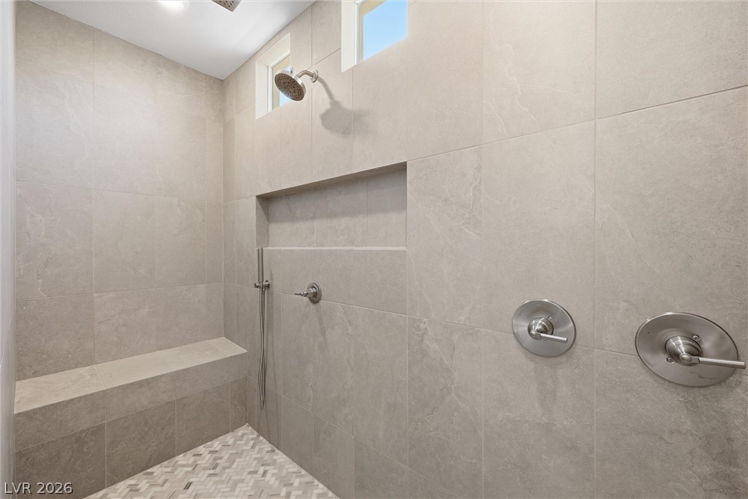 10899 Delparke Valley Avenue Las Vegas NV 89166