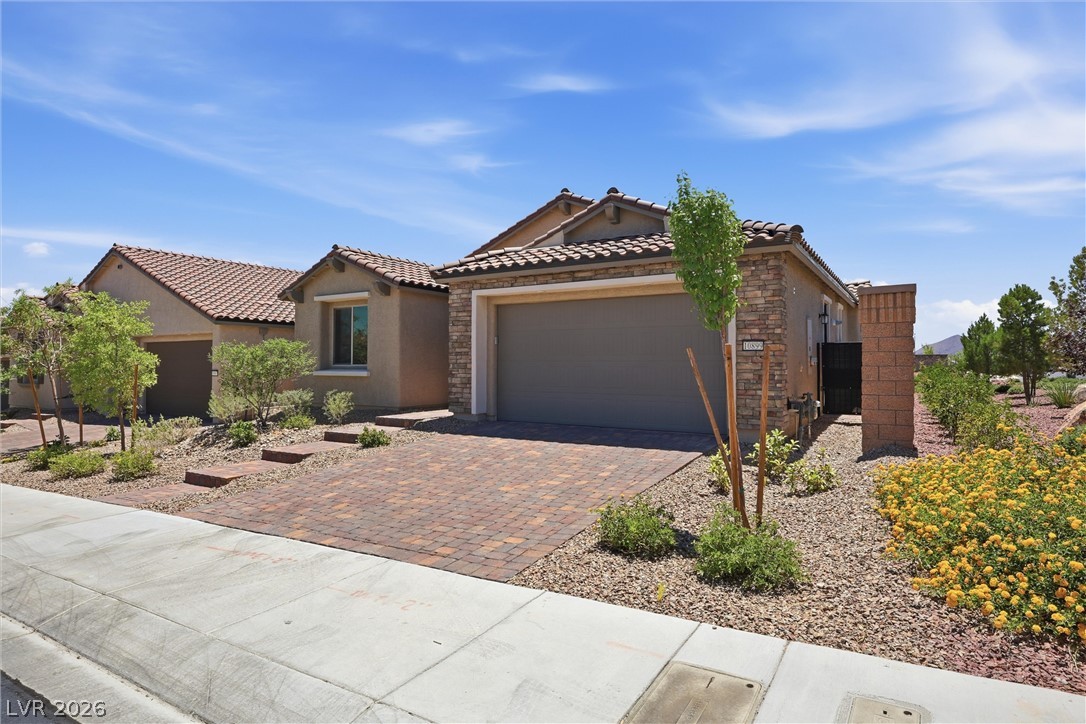 10899 Delparke Valley Avenue Las Vegas NV 89166
