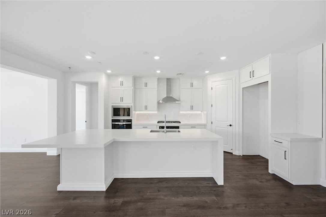10899 Delparke Valley Avenue Las Vegas NV 89166