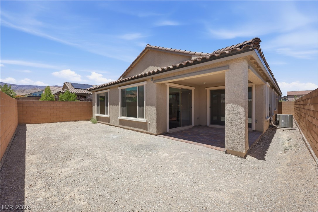 10899 Delparke Valley Avenue Las Vegas NV 89166
