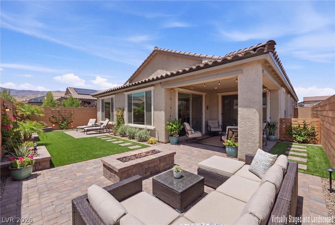10899 Delparke Valley Avenue Las Vegas NV 89166