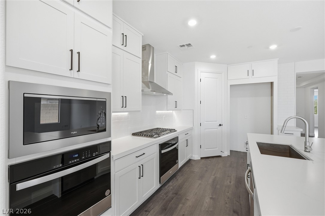 10899 Delparke Valley Avenue Las Vegas NV 89166