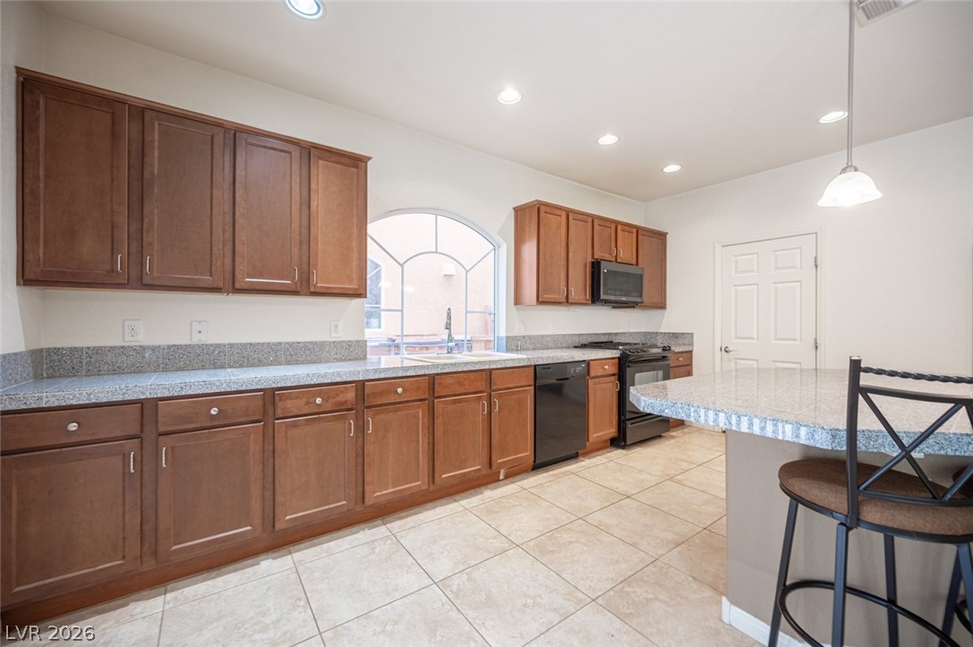 5167 Bootlegger Avenue Las Vegas NV 89141