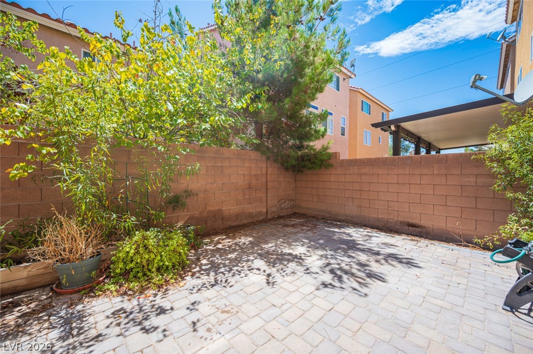 5167 Bootlegger Avenue Las Vegas NV 89141
