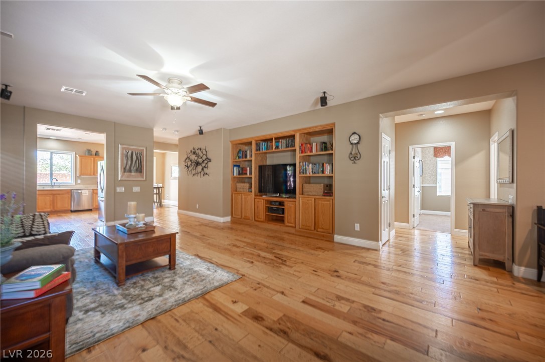 708 Granite Rapids Street Las Vegas NV 89138