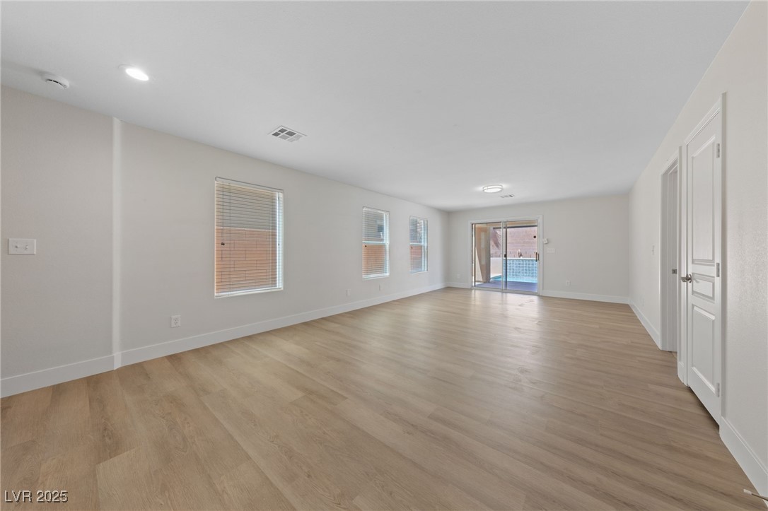 6449 Lake Scene Street Las Vegas NV 89148
