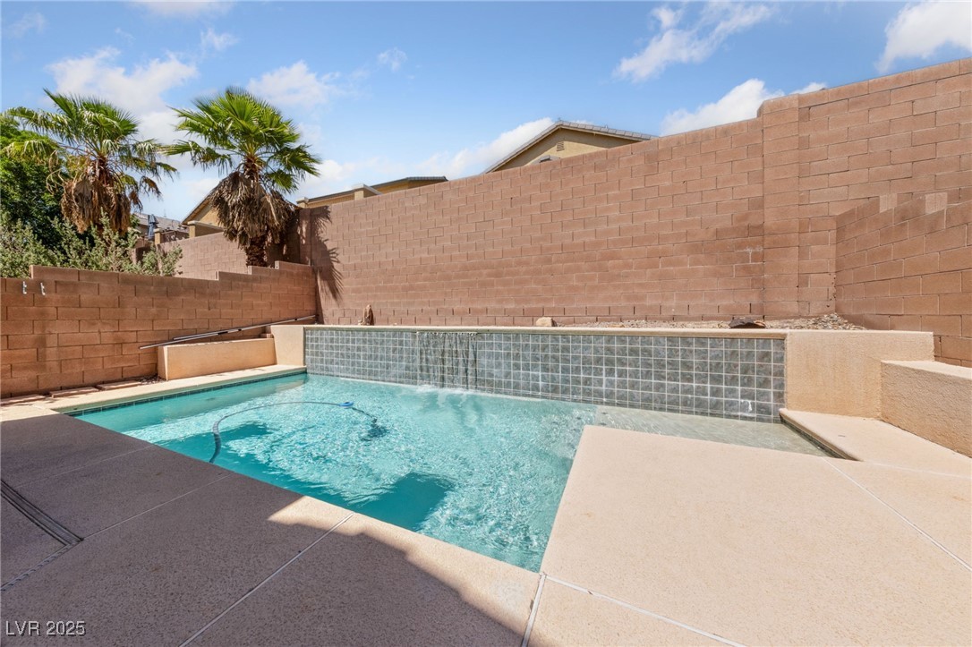 6449 Lake Scene Street Las Vegas NV 89148