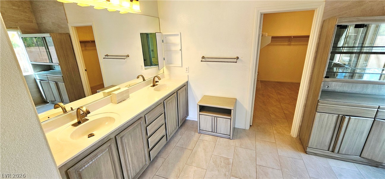8229 Flowing Rapids Court Las Vegas NV 89131